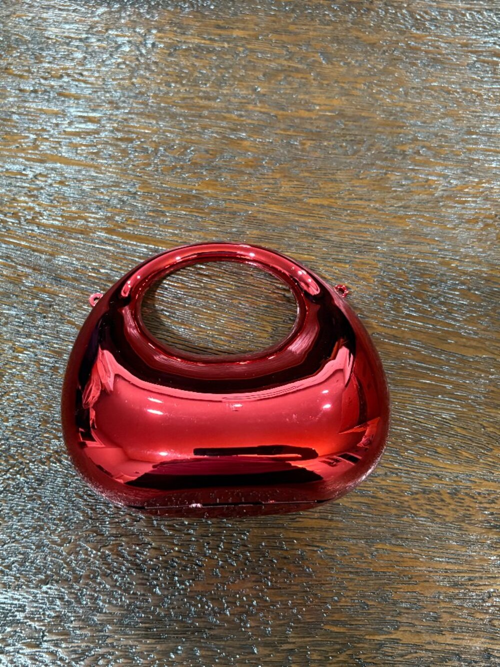 Fun Shiny Red Hard sided Round Small Clutch Purse Fun Cocktail accessory NEW